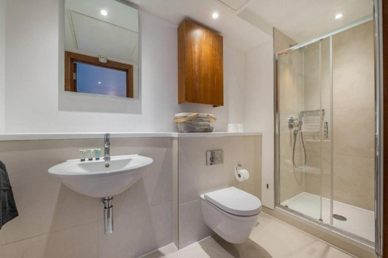 Studio - Tower Hill - City Centre By Prime London Stays N-16 المظهر الخارجي الصورة